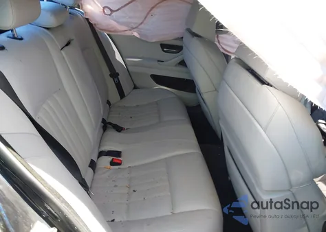 2013 BMW M5 from USA, damaged, VIN WBSFV9C5XDC772509